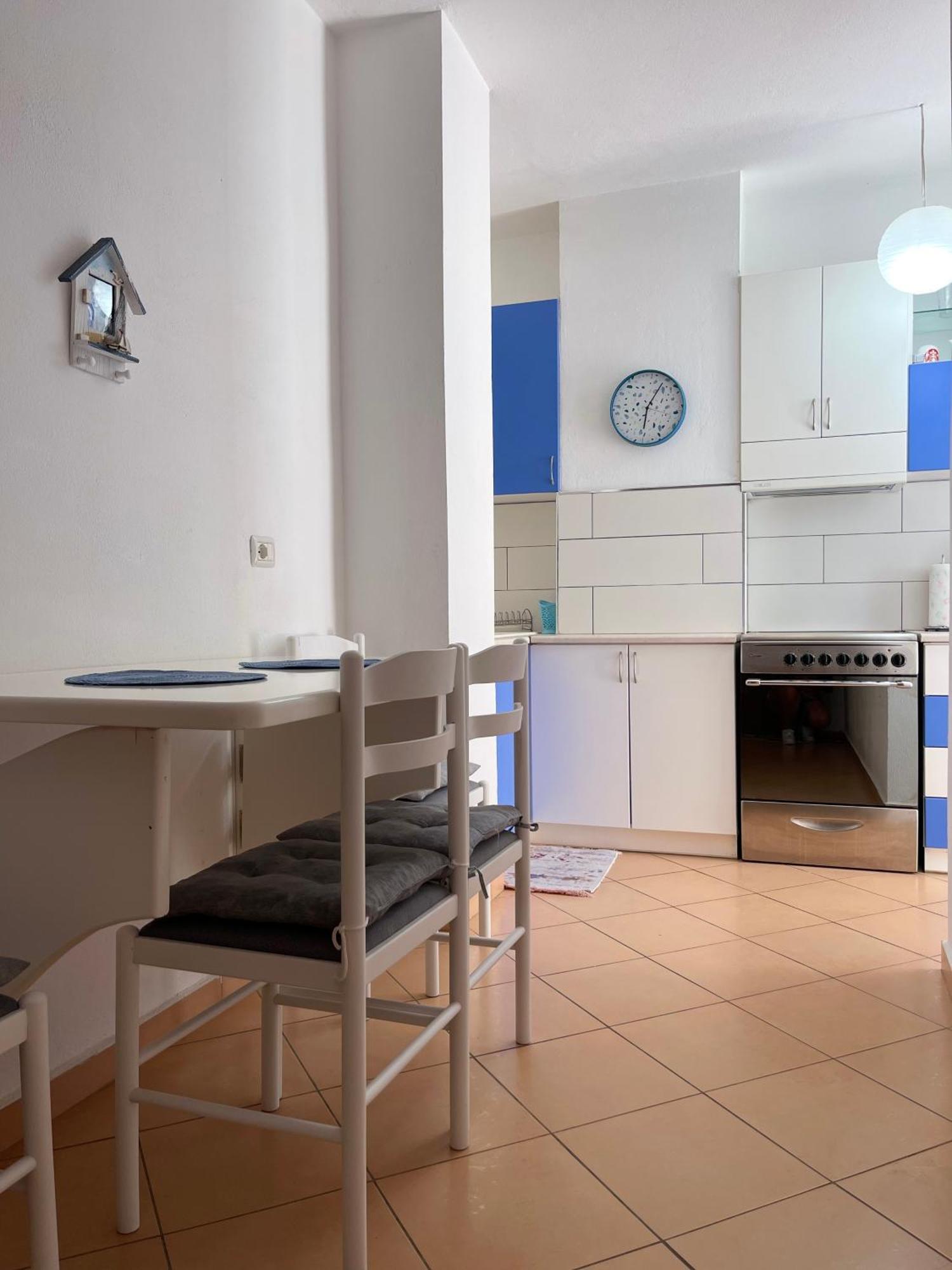 Kristi Apartment 2 Min To Sea Netflix & Espresso Station Sarandë Exteriér fotografie