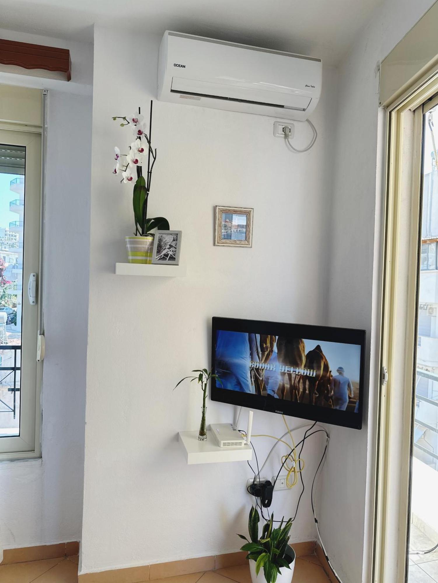 Kristi Apartment 2 Min To Sea Netflix & Espresso Station Sarandë Exteriér fotografie